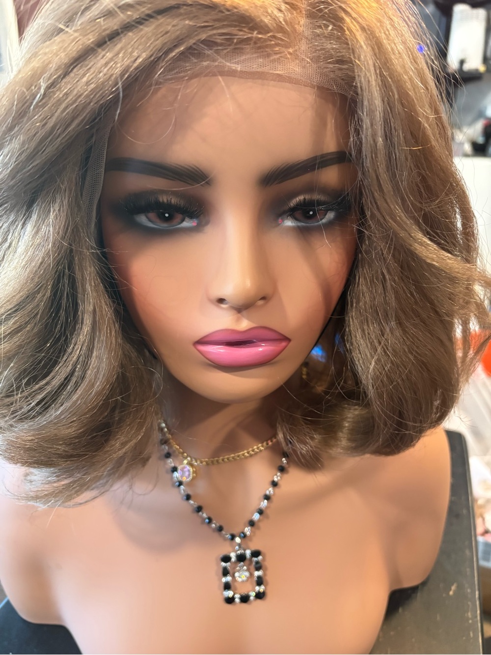Lace Front Short Bob Wig - Ash Brown BNWT MT-2/21